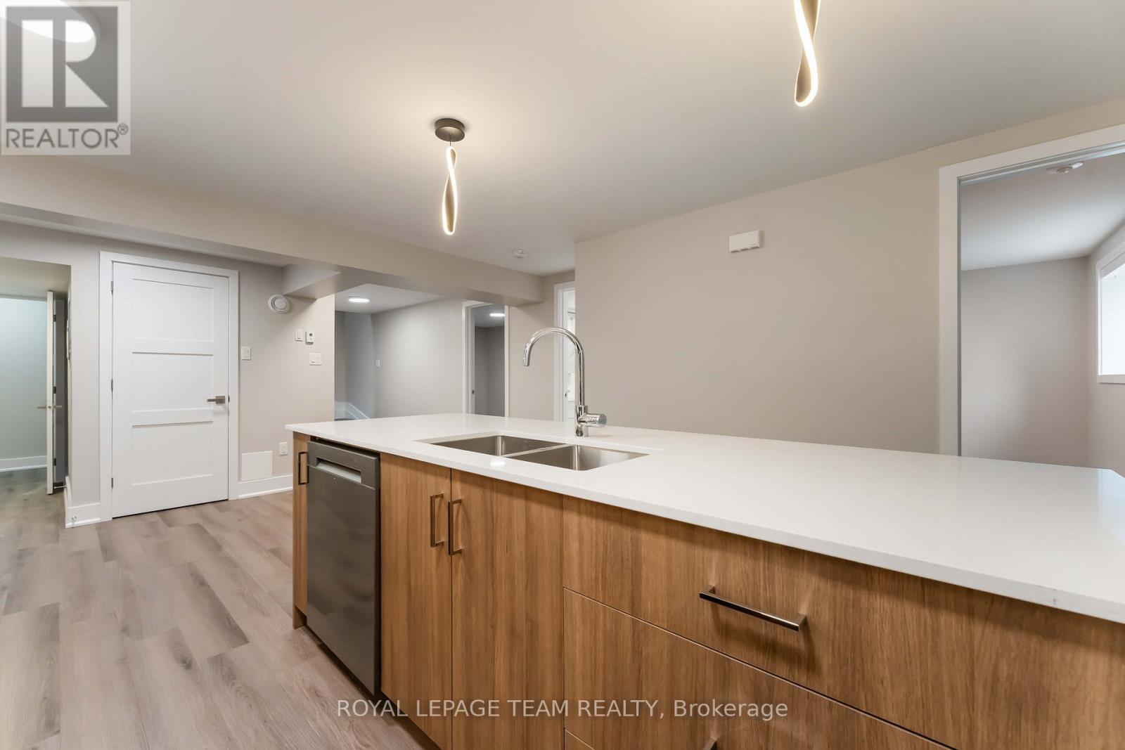 1 - 342 Fifth Avenue, Ottawa, Ontario  K1S 2N7 - Photo 12 - X12679196