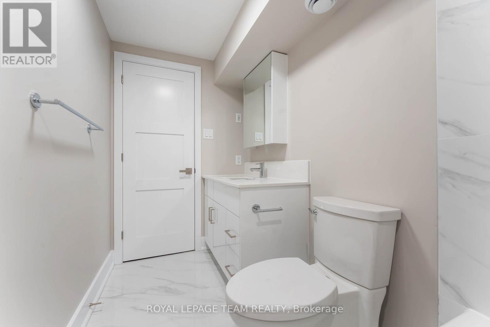 1 - 342 Fifth Avenue, Ottawa, Ontario  K1S 2N7 - Photo 16 - X12679196