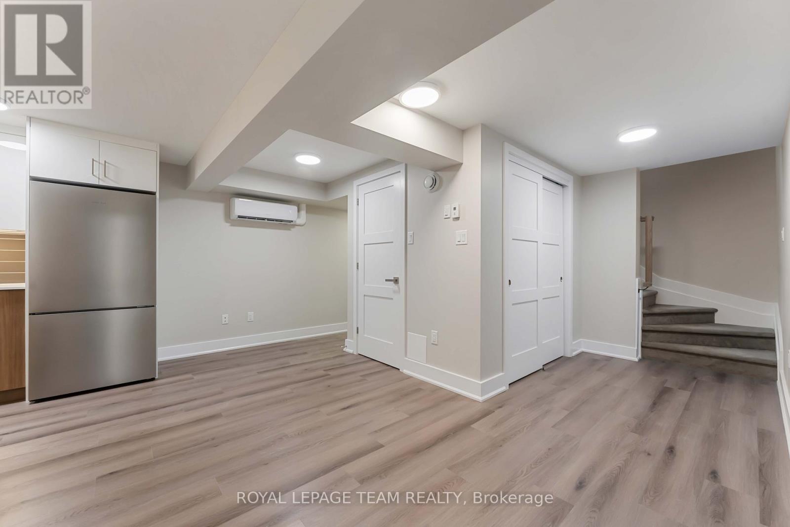 1 - 342 Fifth Avenue, Ottawa, Ontario  K1S 2N7 - Photo 5 - X12679196