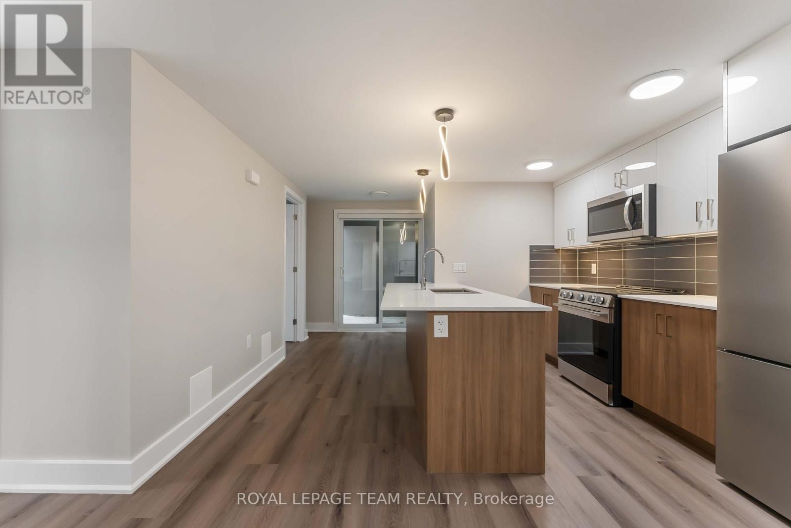 1 - 342 Fifth Avenue, Ottawa, Ontario  K1S 2N7 - Photo 6 - X12679196