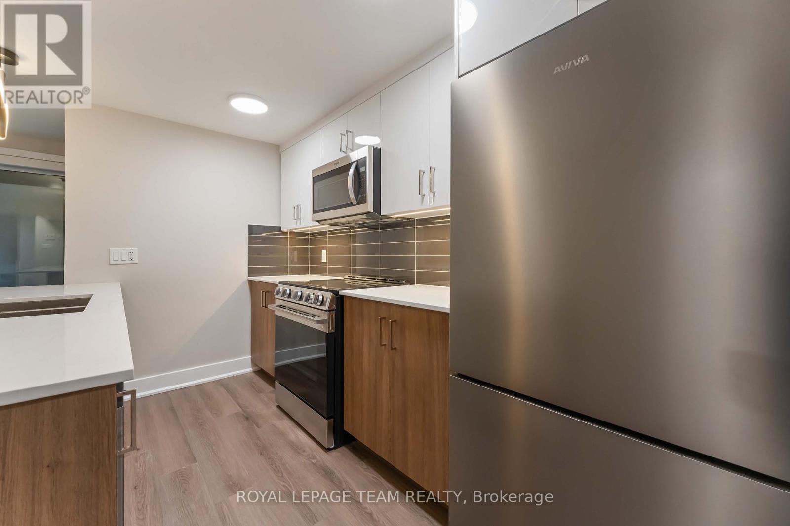 1 - 342 Fifth Avenue, Ottawa, Ontario  K1S 2N7 - Photo 7 - X12679196