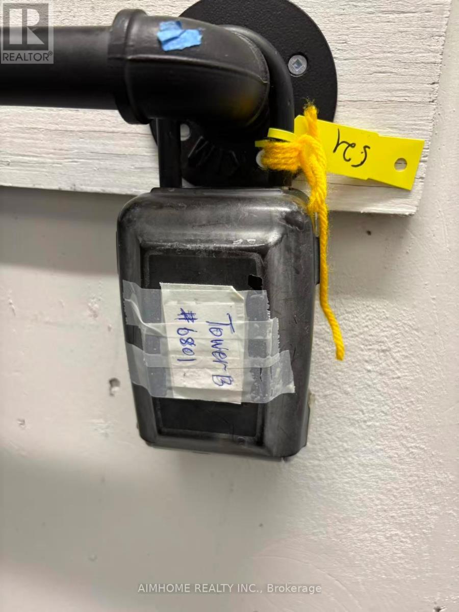 6801 - 3 Concord Cityplace Way, Toronto, Ontario  M5V 0X3 - Photo 15 - C12679186