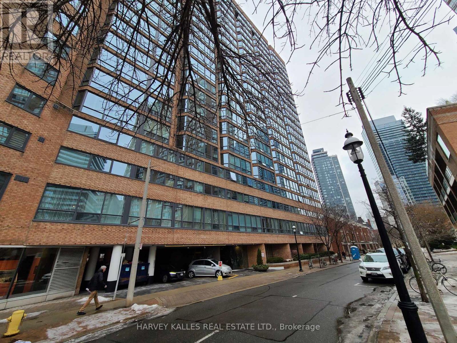 609 - 1055 Bay Street, Toronto, Ontario  M5S 3A3 - Photo 1 - C12678650