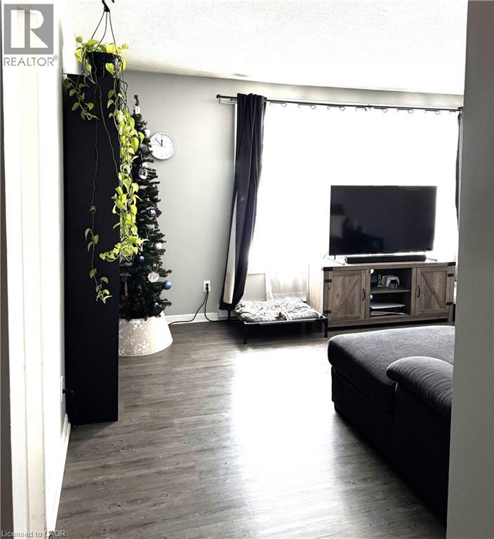 155 Chandler Drive Unit# 3, Kitchener, Ontario  N2E 1H1 - Photo 14 - 40797298