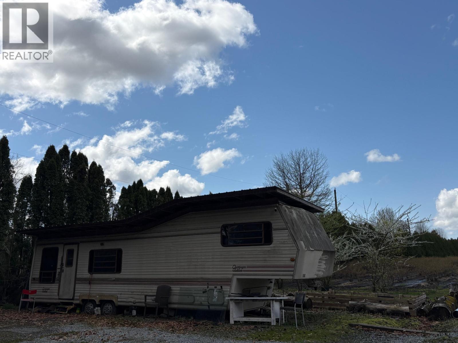 12853 Harris Road, Pitt Meadows, British Columbia  V3Y 2S1 - Photo 10 - R2982587