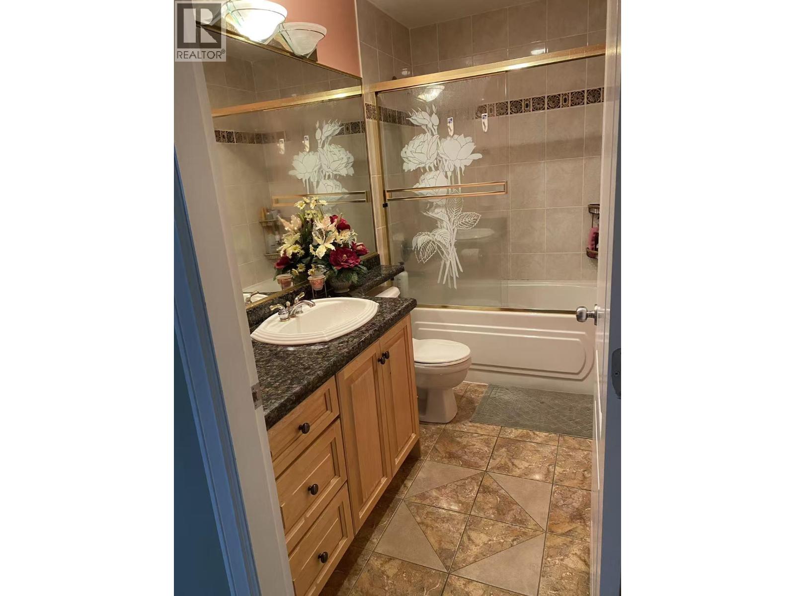 6060 Clinton Street, Burnaby, British Columbia  V5J 2M5 - Photo 4 - R3044276