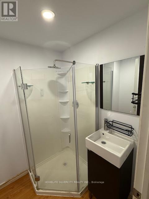 Photo 26 of 30 for 860 Trafalgar Street