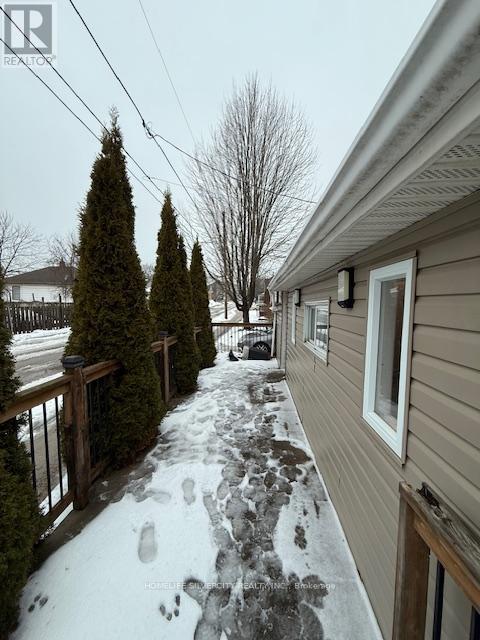 Photo 29 of 30 for 860 Trafalgar Street