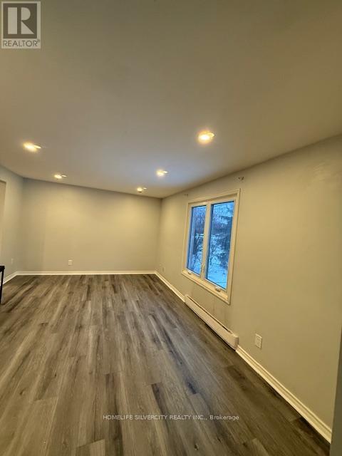 860 Trafalgar Street, London East, Ontario  N5Z 4W4 - Photo 8 - X12670142