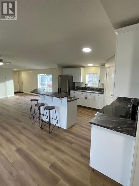 384-410 Conductor Blvd, Coaldale, Alberta  T1M 1P6 - Photo 14 - A2270501