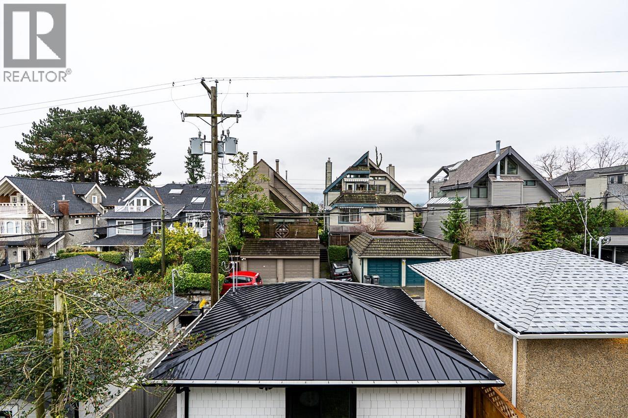 Listing Picture 20 of 40 : 2565 W 2ND AVENUE, Vancouver / 溫哥華 - 魯藝地產 Yvonne Lu Group - MLS Medallion Club Member