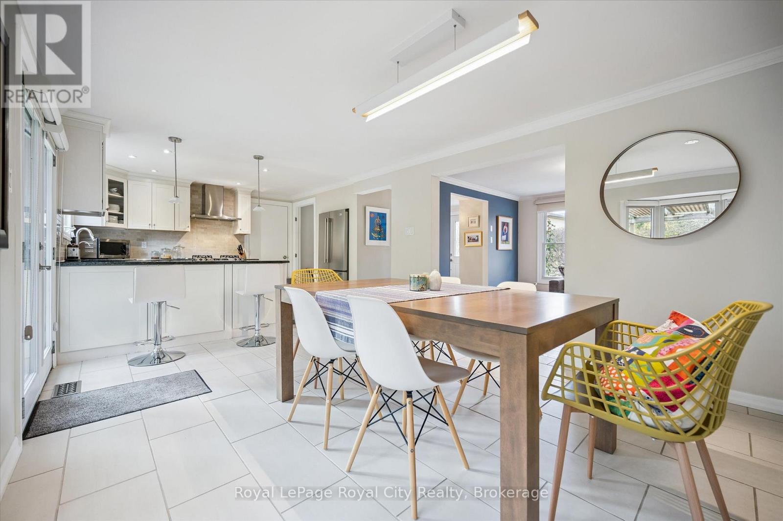 52 Hilldale Crescent, Guelph, Ontario  N1G 4B8 - Photo 17 - X12679226