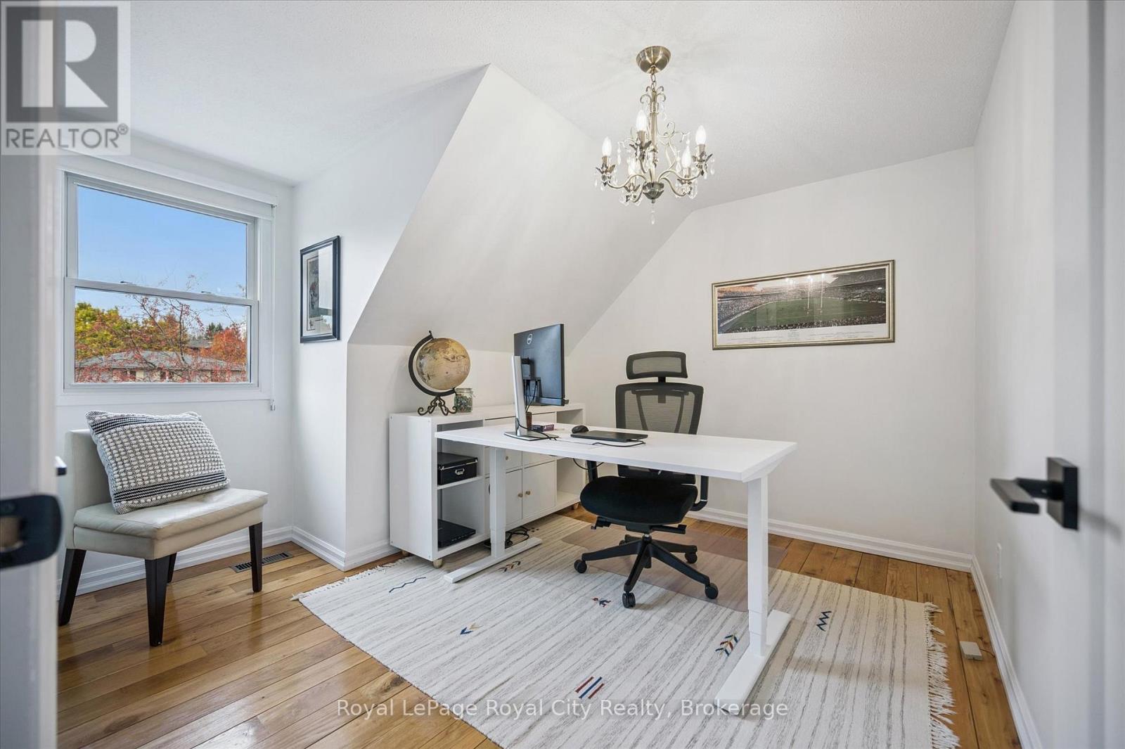 52 Hilldale Crescent, Guelph, Ontario  N1G 4B8 - Photo 26 - X12679226