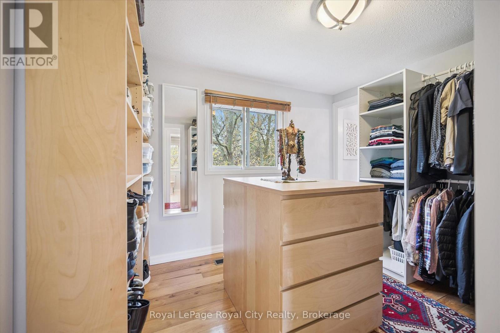 52 Hilldale Crescent, Guelph, Ontario  N1G 4B8 - Photo 27 - X12679226