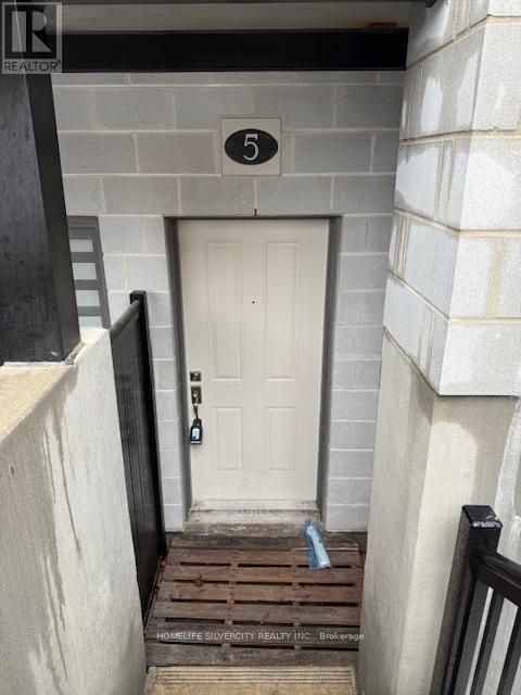 5 - 25 Isherwood Avenue, Cambridge, Ontario  N1R 0E2 - Photo 3 - X12663280