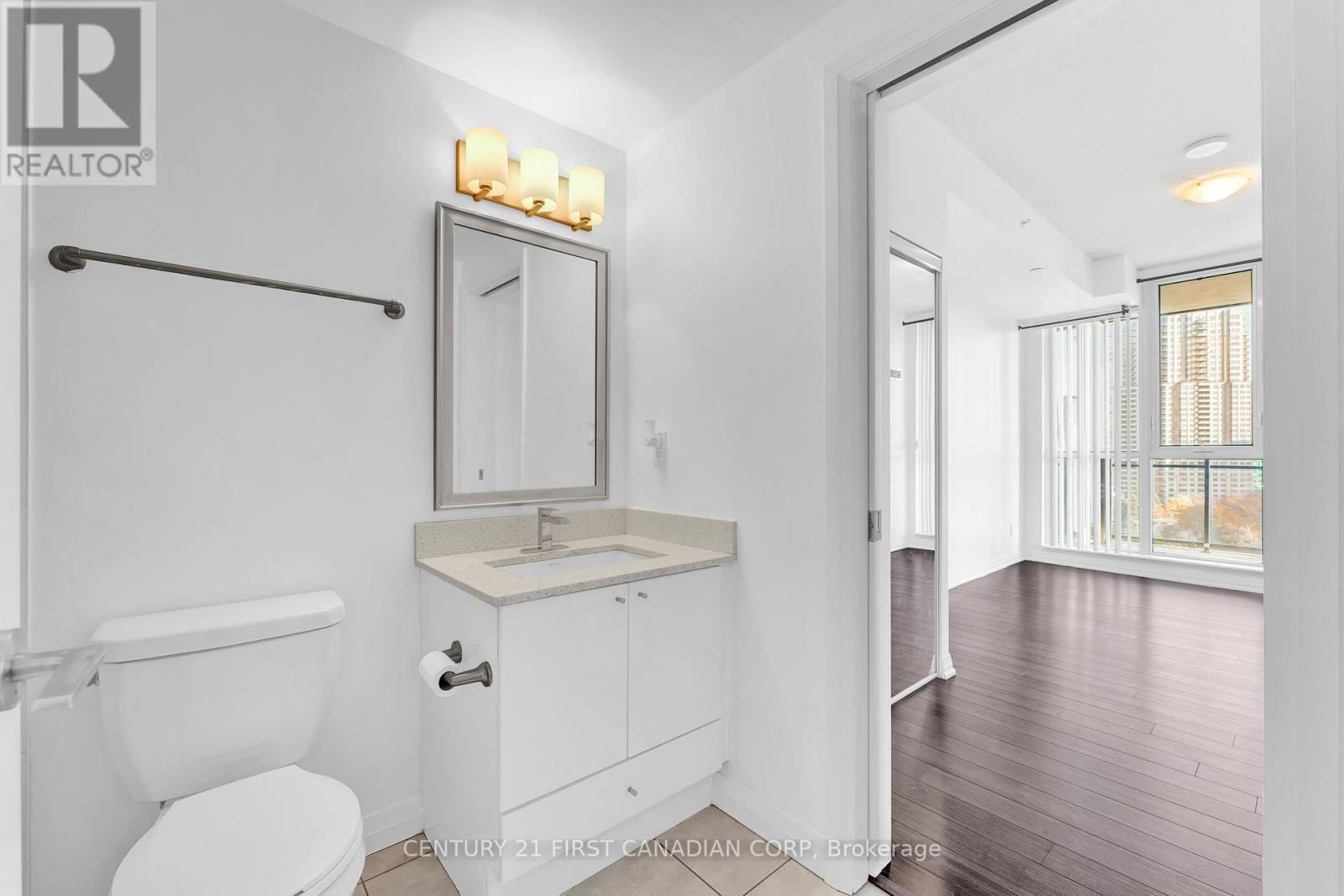 903 - 75 Eglinton Avenue W, Mississauga, Ontario  L5R 0E5 - Photo 20 - W12679256