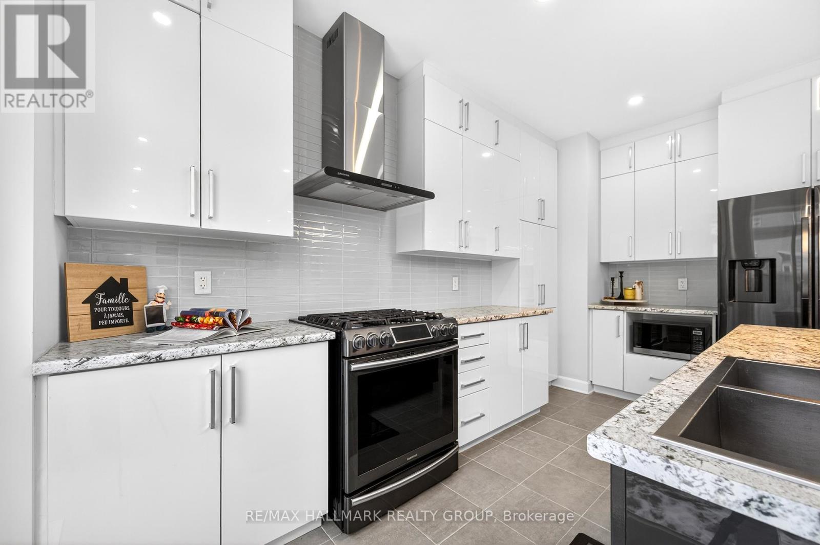 232 Aquarium Avenue, Ottawa, Ontario  K4A 1K7 - Photo 6 - X12679216