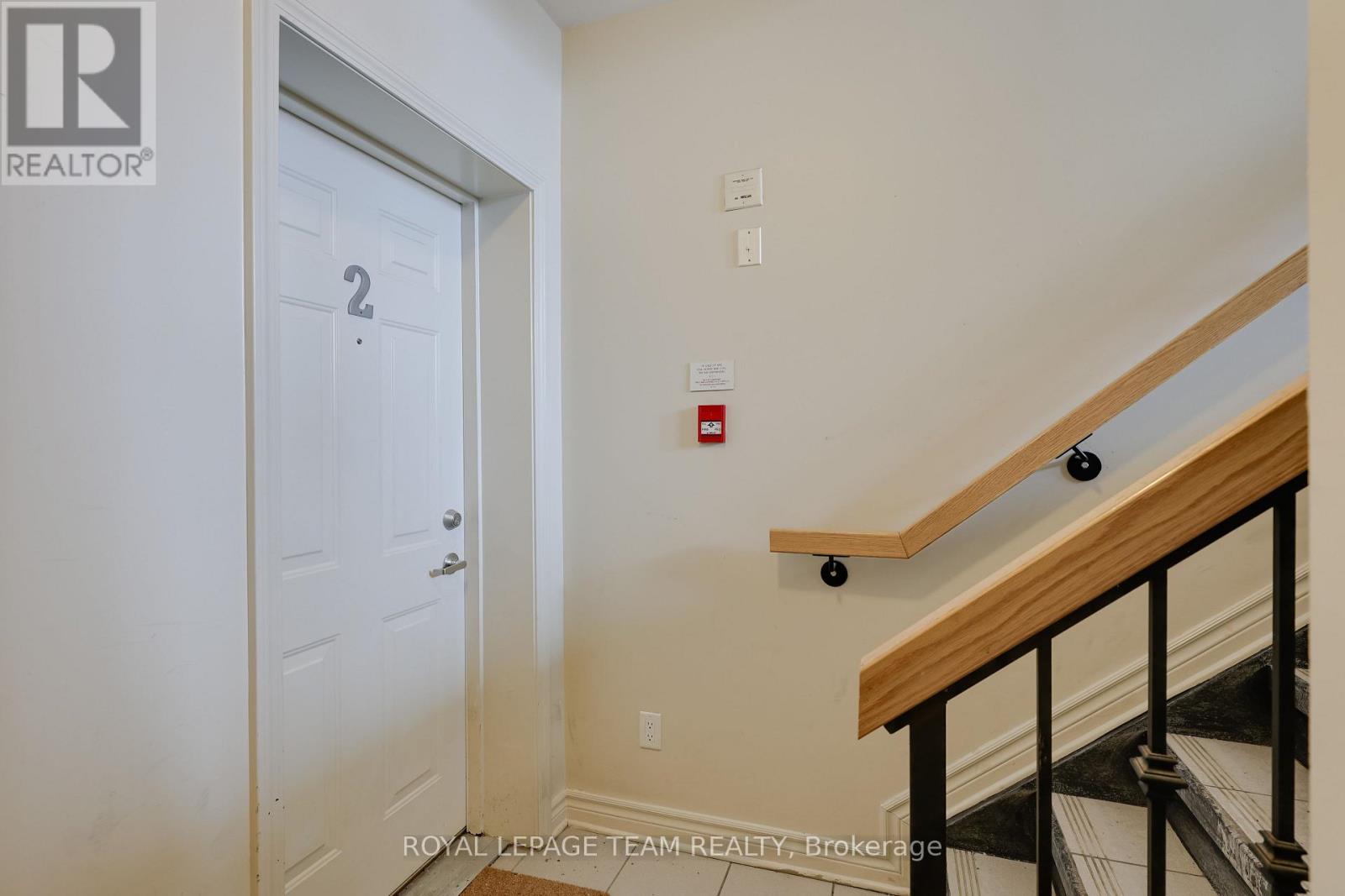 2 - 369 Paseo Private, Ottawa, Ontario  K2G 4N7 - Photo 3 - X12679228