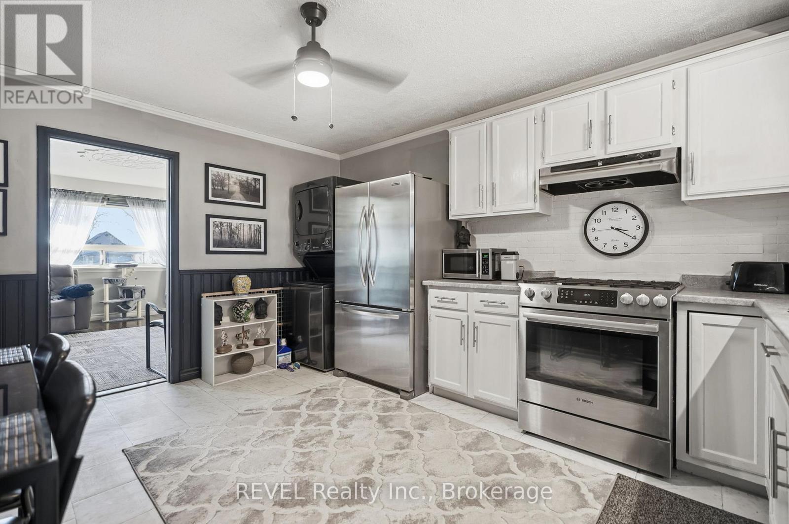 137 Wellington Street, Port Colborne, Ontario  L3K 2K1 - Photo 14 - X12679238