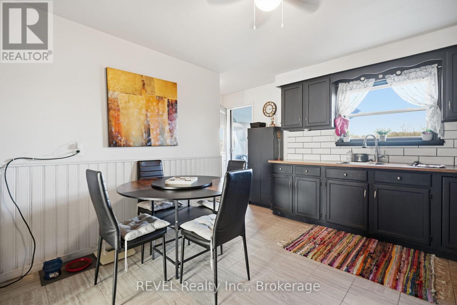 137 Wellington Street, Port Colborne, Ontario  L3K 2K1 - Photo 7 - X12679238