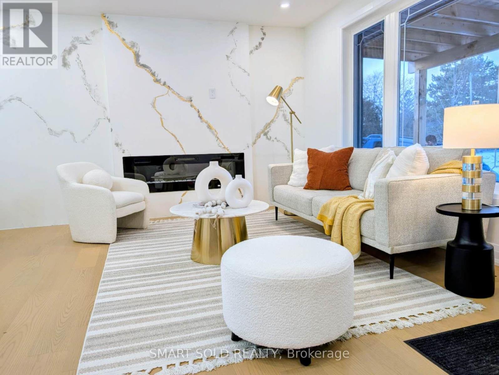 38 Cresthaven Drive, Toronto, Ontario  M2H 1M1 - Photo 2 - C12679224