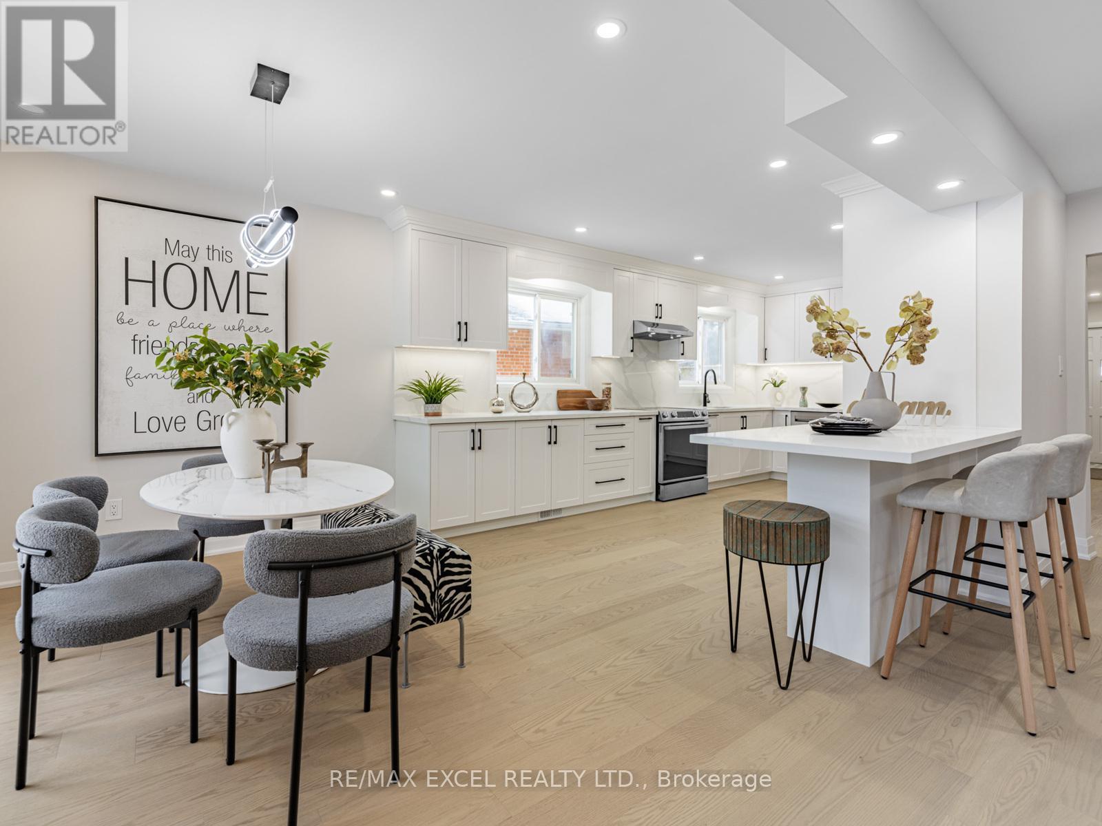 69 Baroness Crescent, Toronto, Ontario  M2J 3K4 - Photo 14 - C12679232