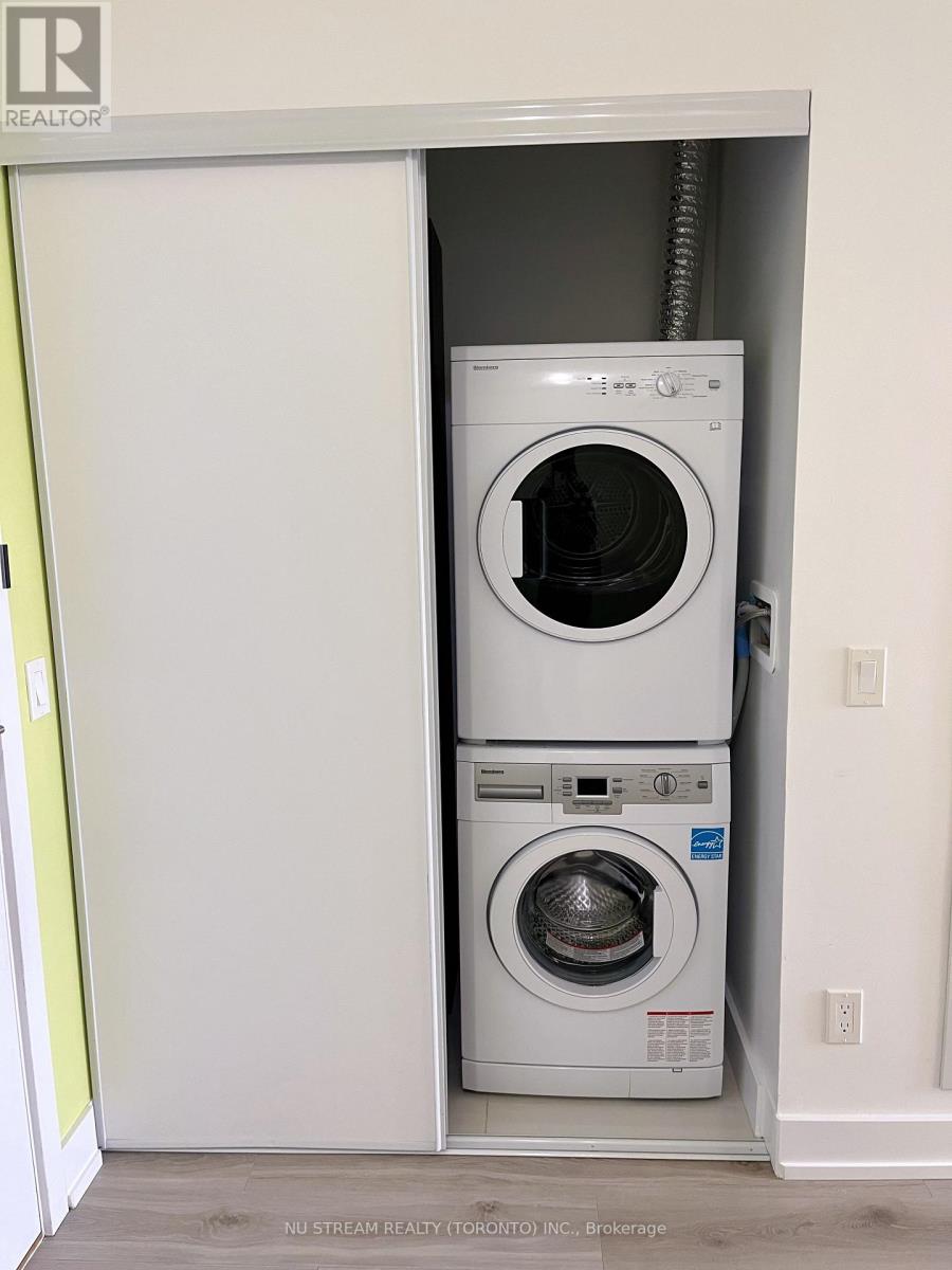 411 - 128 Fairview Mall Drive, Toronto, Ontario  M2J 0E8 - Photo 12 - C12679260