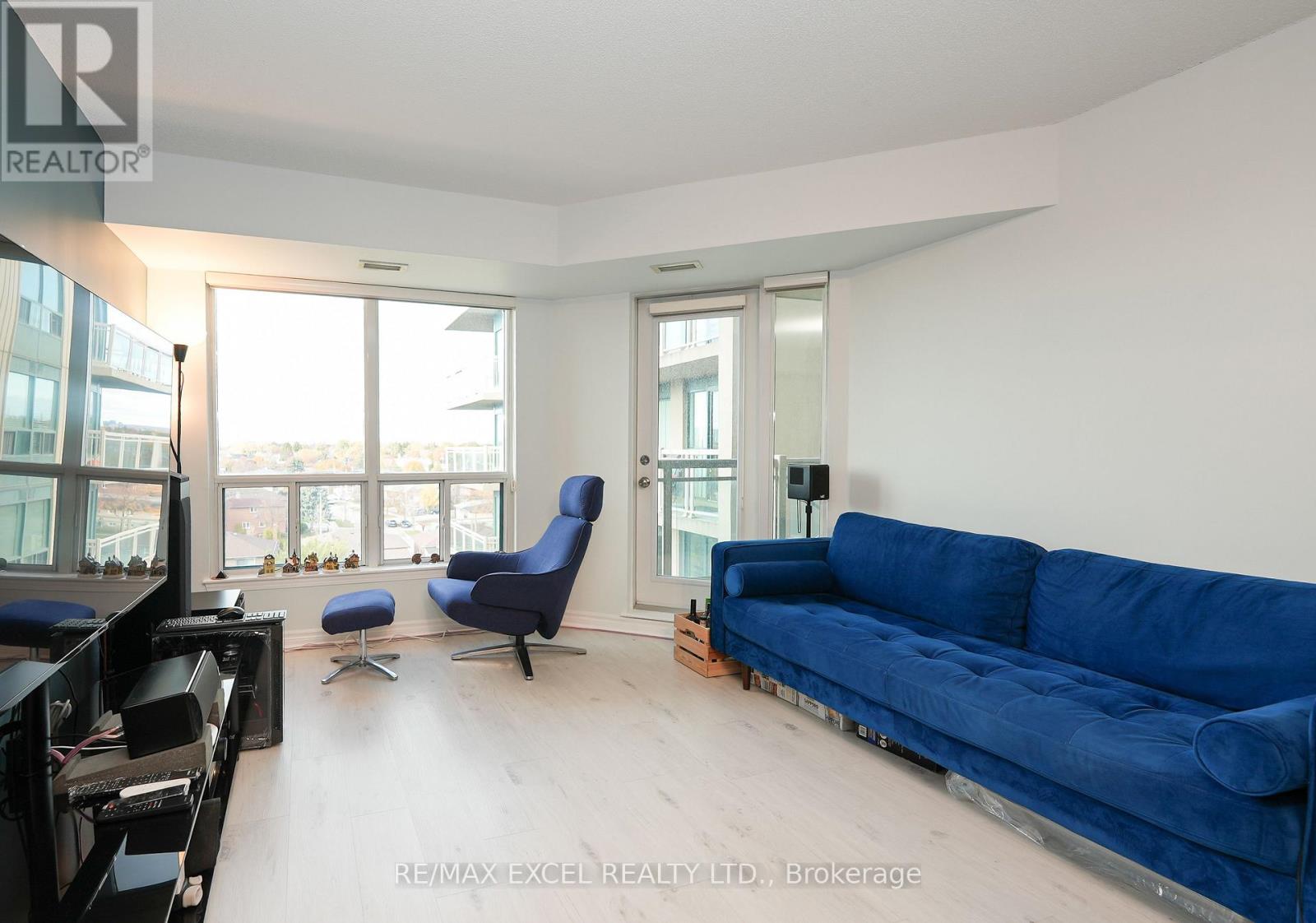 711 - 920 Sheppard Avenue W, Toronto, Ontario  M3H 0A2 - Photo 4 - C12679274