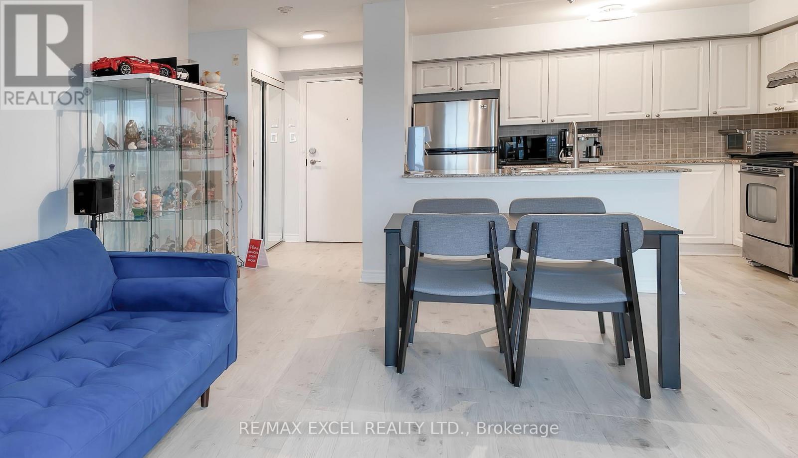 711 - 920 Sheppard Avenue W, Toronto, Ontario  M3H 0A2 - Photo 8 - C12679274