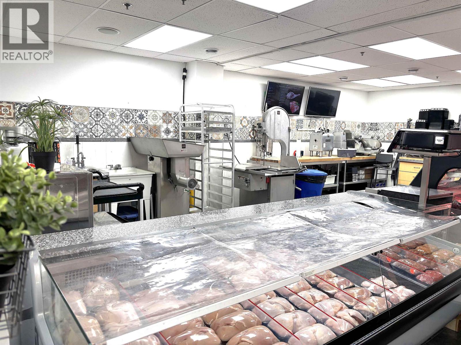 3216 W Broadway, Vancouver, British Columbia  V6K 2H4 - Photo 3 - C8074844