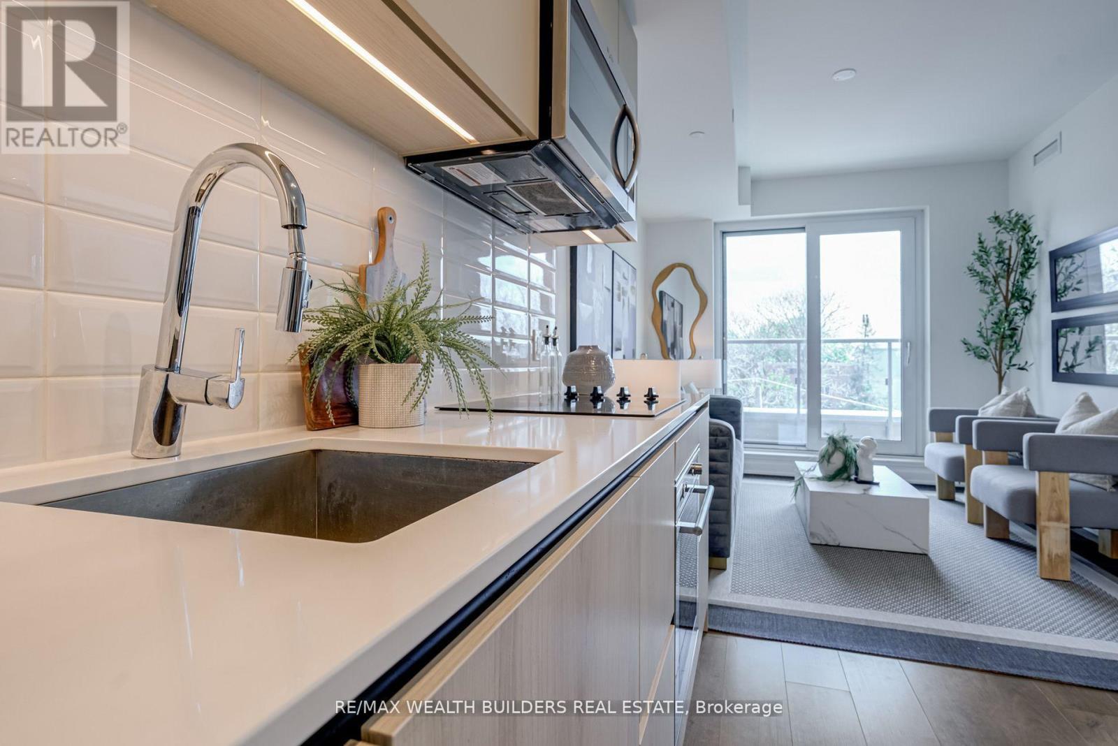 444 - 150 Logan Avenue, Toronto, Ontario  M4M 0E4 - Photo 7 - E12679236