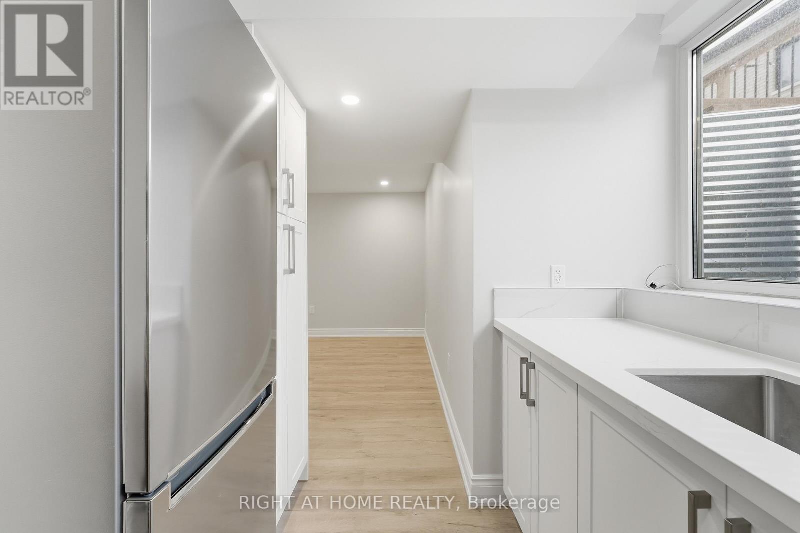 Lower - 7 Walter Clifford Nesbitt Drive, Whitby, Ontario  L1P 0G5 - Photo 13 - E12679262