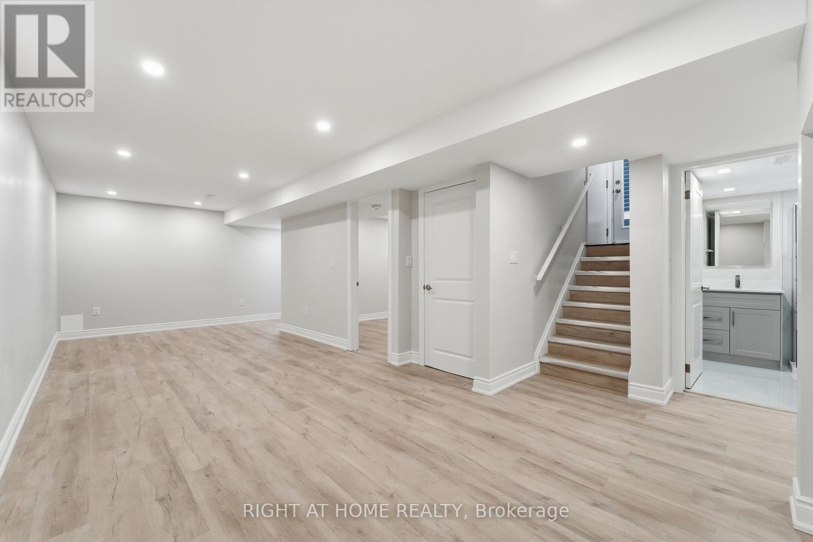 Lower - 7 Walter Clifford Nesbitt Drive, Whitby, Ontario  L1P 0G5 - Photo 6 - E12679262