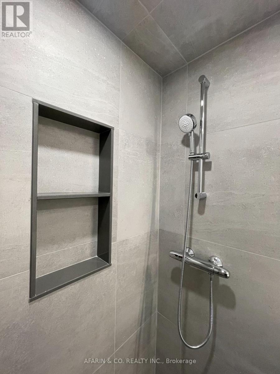 6 - 79 Cedarvale Avenue, Toronto, Ontario  M4C 4J6 - Photo 14 - E12679270