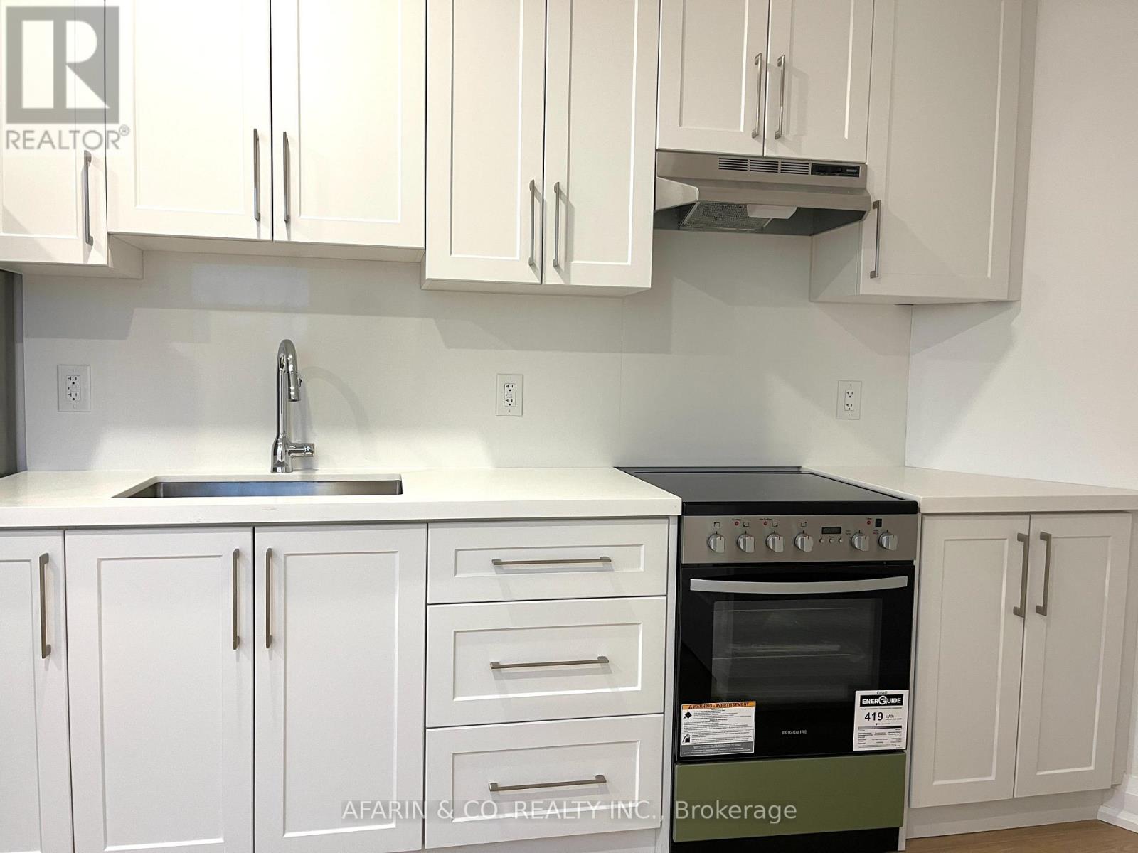 6 - 79 Cedarvale Avenue, Toronto, Ontario  M4C 4J6 - Photo 6 - E12679270