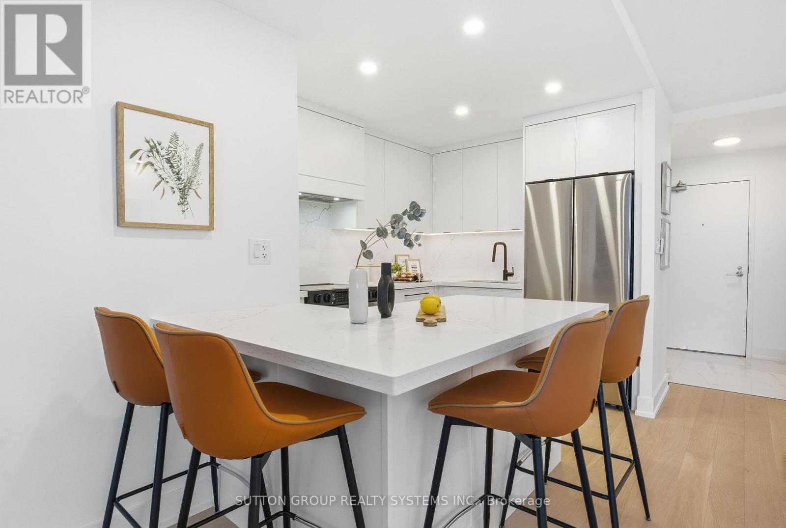 909 - 60 SOUTHPORT STREET, Toronto, Ontario