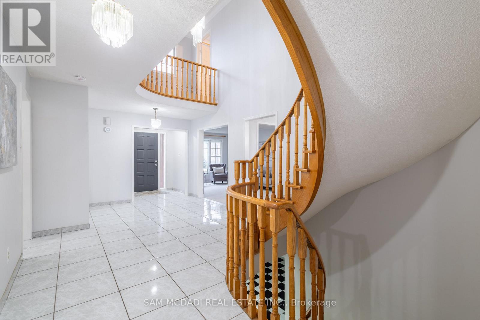 2093 The Chase, Mississauga, Ontario  L5M 3B8 - Photo 12 - W12679222