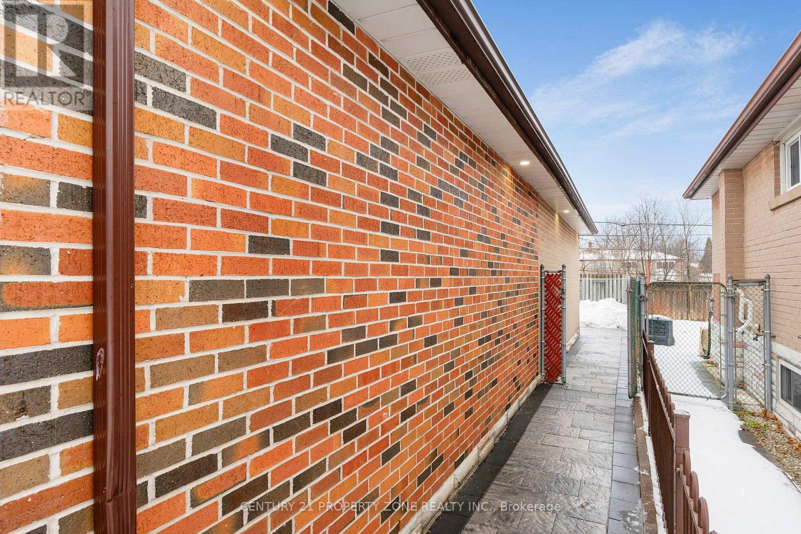 77 Belmont Drive, Brampton, Ontario  L6T 2K5 - Photo 50 - W12679248