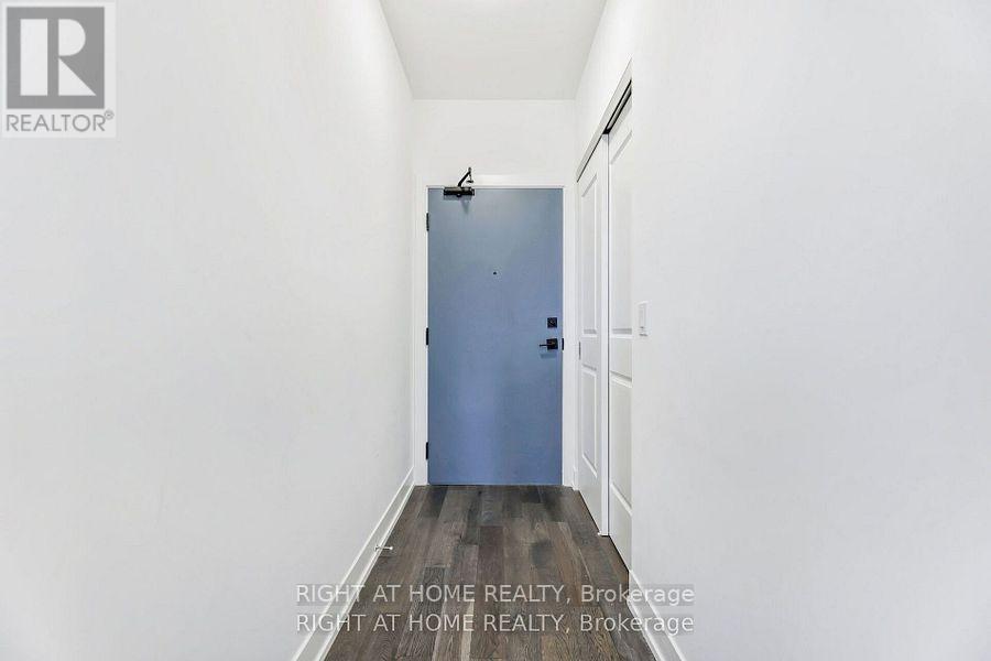 213 - 1063 Douglas Mccurdy Common, Mississauga, Ontario L5G 0C5 - Photo 9 - W12679250