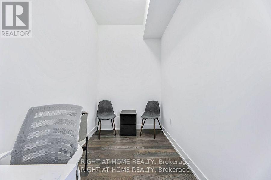 213 - 1063 Douglas Mccurdy Common, Mississauga, Ontario  L5G 0C5 - Photo 12 - W12679252