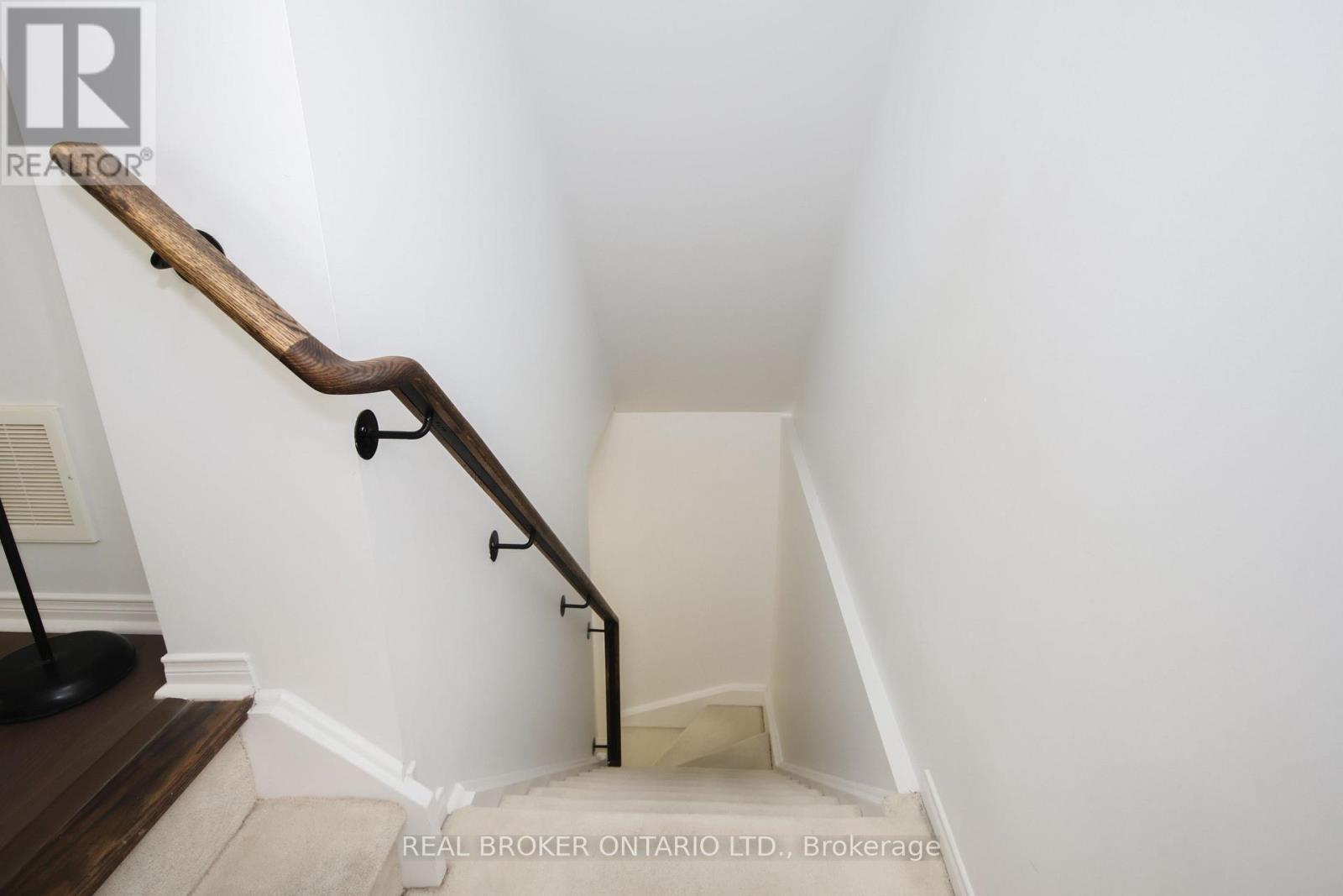 9 - 3200 Bentley Drive, Mississauga, Ontario  L5M 0P7 - Photo 30 - W12679254