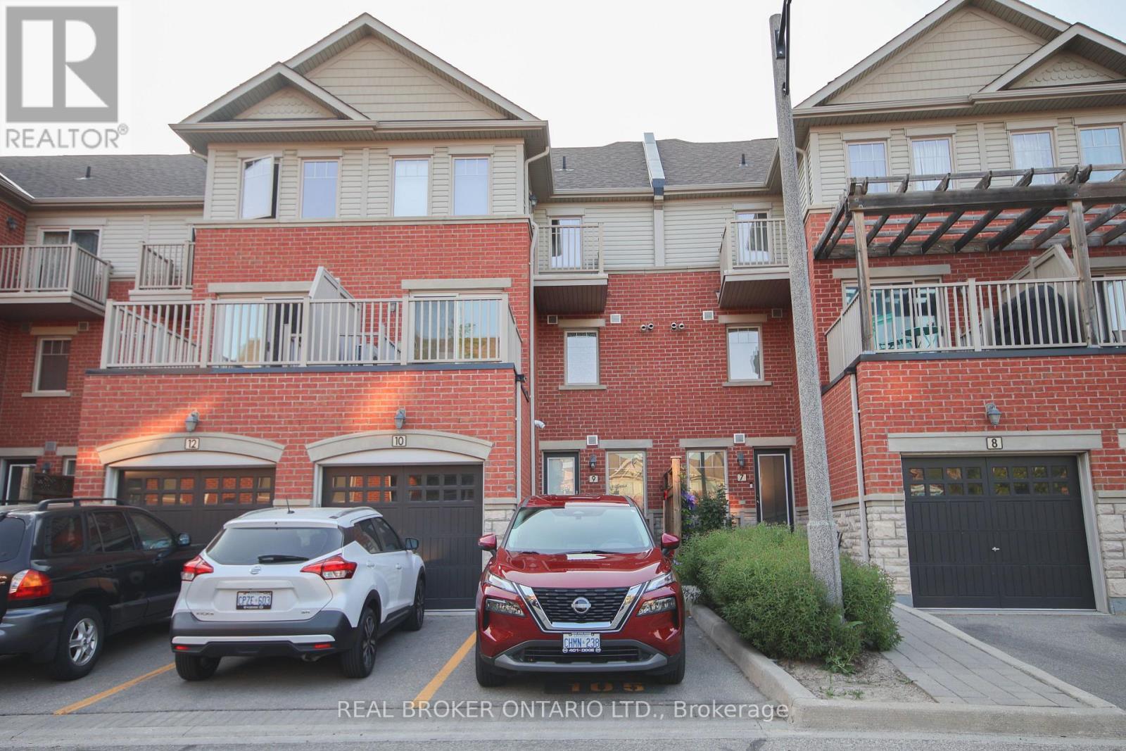 9 - 3200 Bentley Drive, Mississauga, Ontario  L5M 0P7 - Photo 33 - W12679254