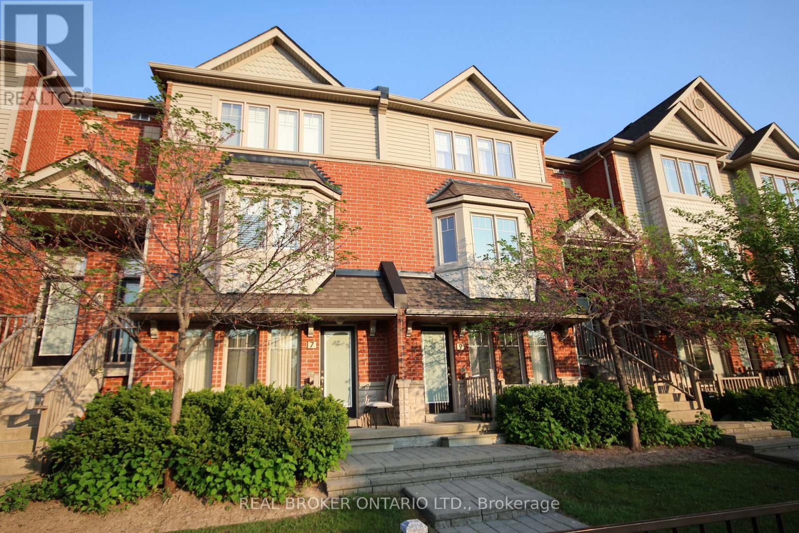 9 - 3200 Bentley Drive, Mississauga, Ontario  L5M 0P7 - Photo 39 - W12679254