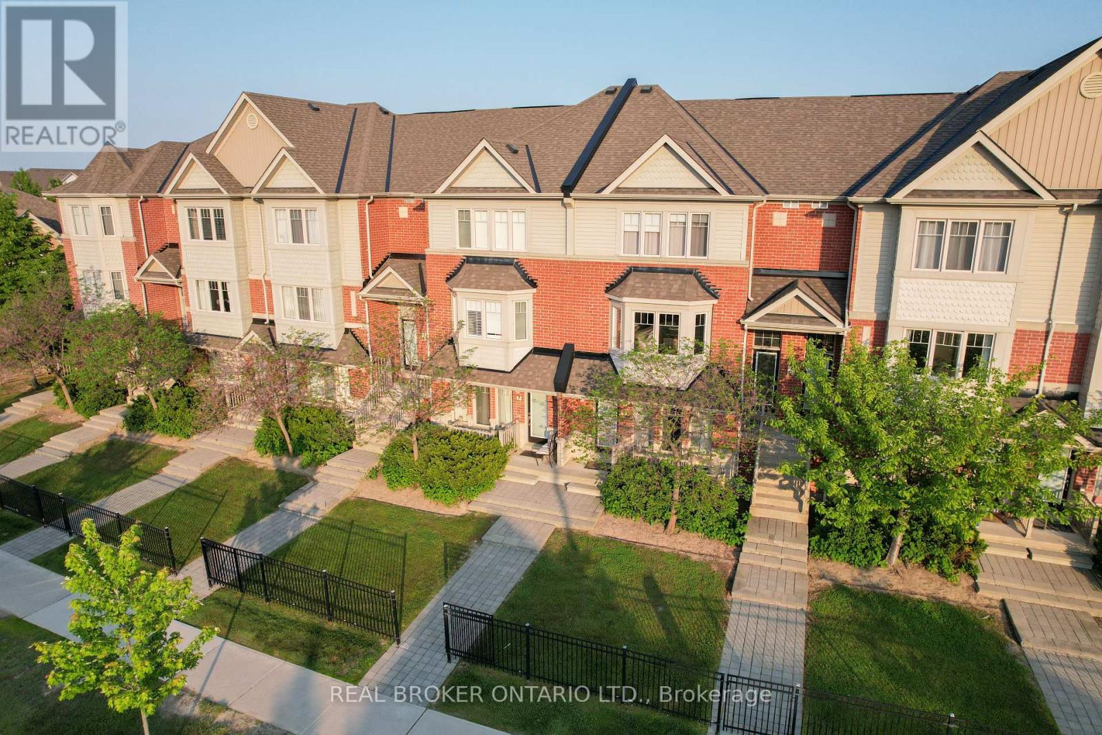 9 - 3200 Bentley Drive, Mississauga, Ontario  L5M 0P7 - Photo 42 - W12679254