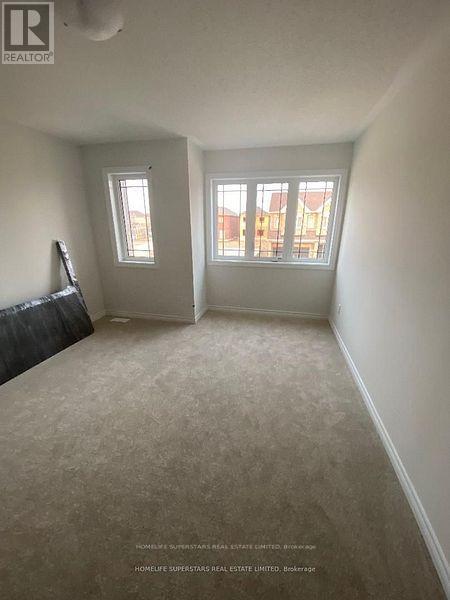 212 Palace Street E, Thorold, Ontario  L2V 5G7 - Photo 18 - X12679204