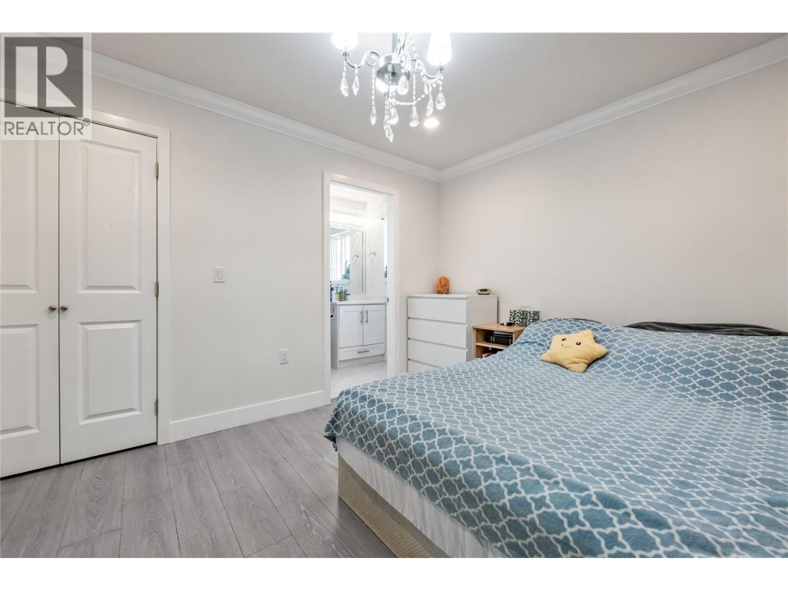 5461 Manor Street, Burnaby, British Columbia  V5G 1B6 - Photo 9 - R3072828