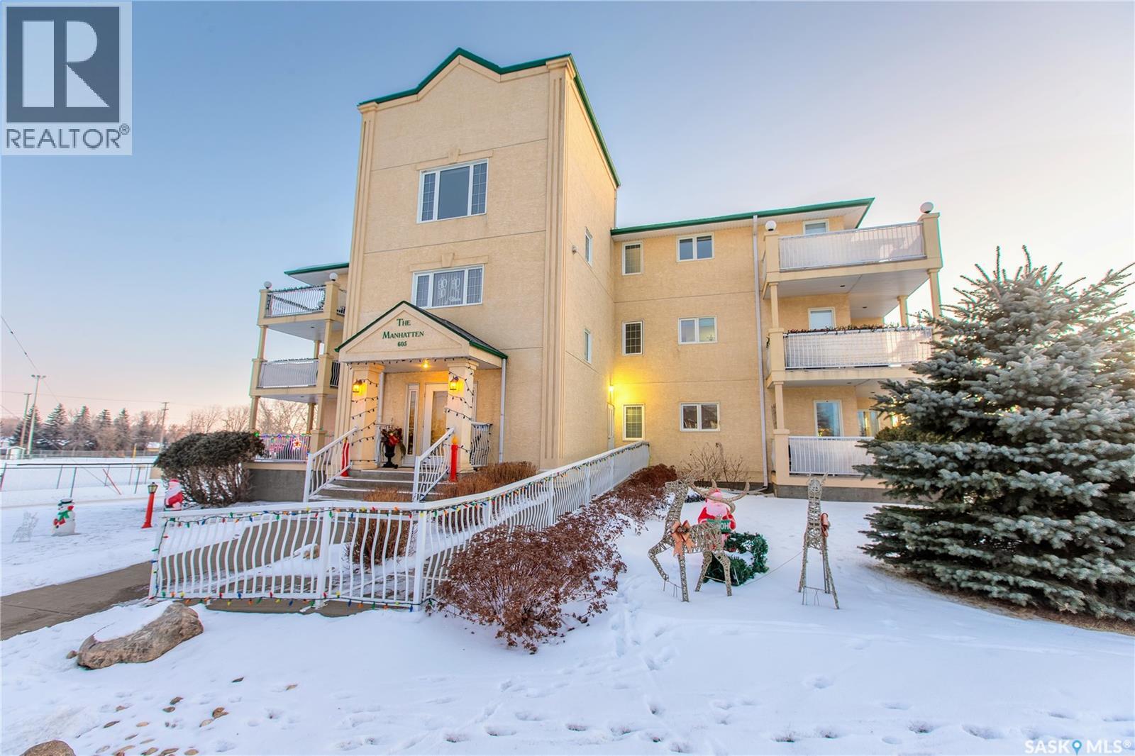 106 - 605 3rd Avenue Ne, Moose Jaw, Saskatchewan  S6H 0L6 - Photo 1 - SK022491