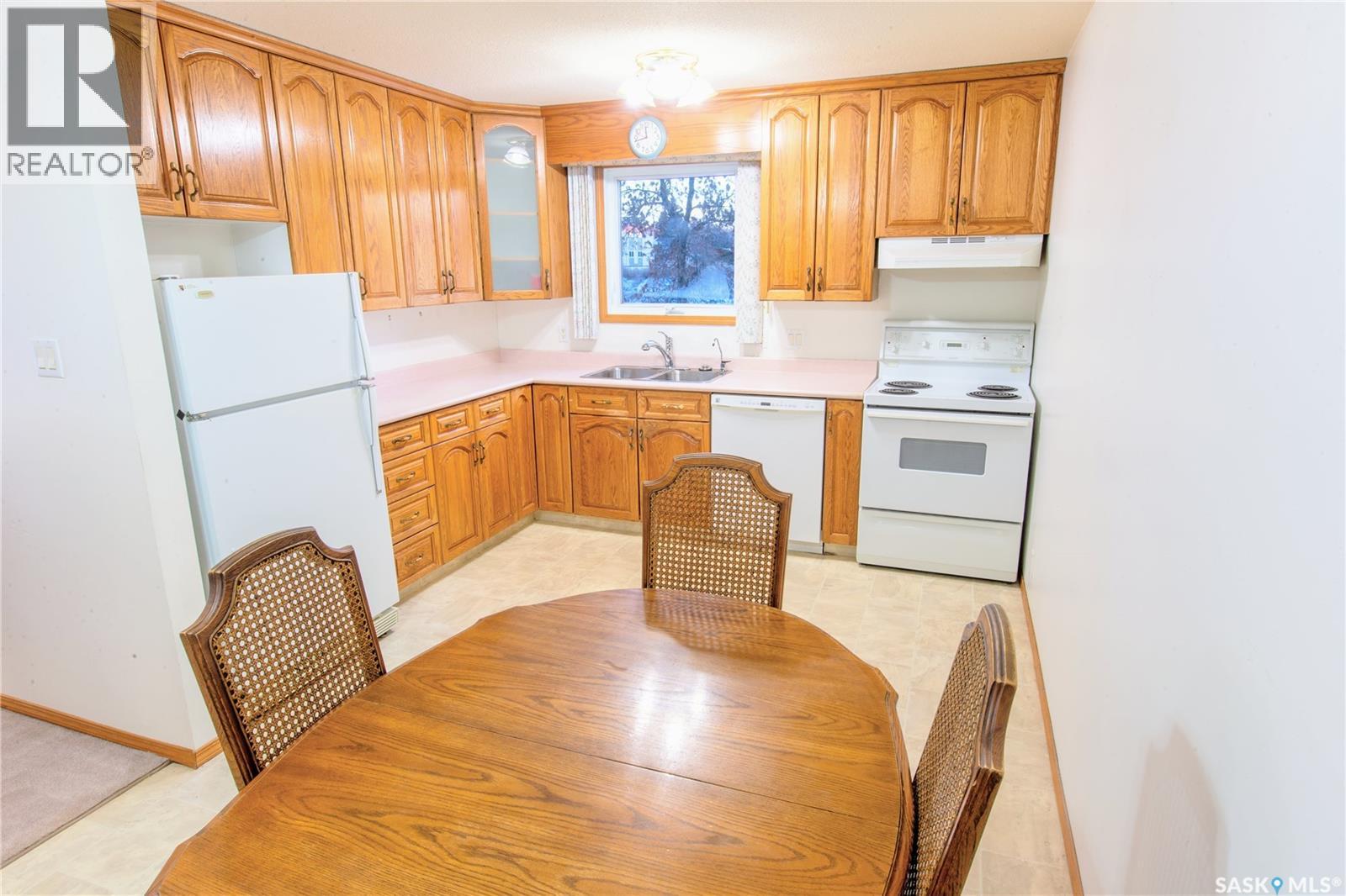 106 - 605 3rd Avenue Ne, Moose Jaw, Saskatchewan  S6H 0L6 - Photo 6 - SK022491