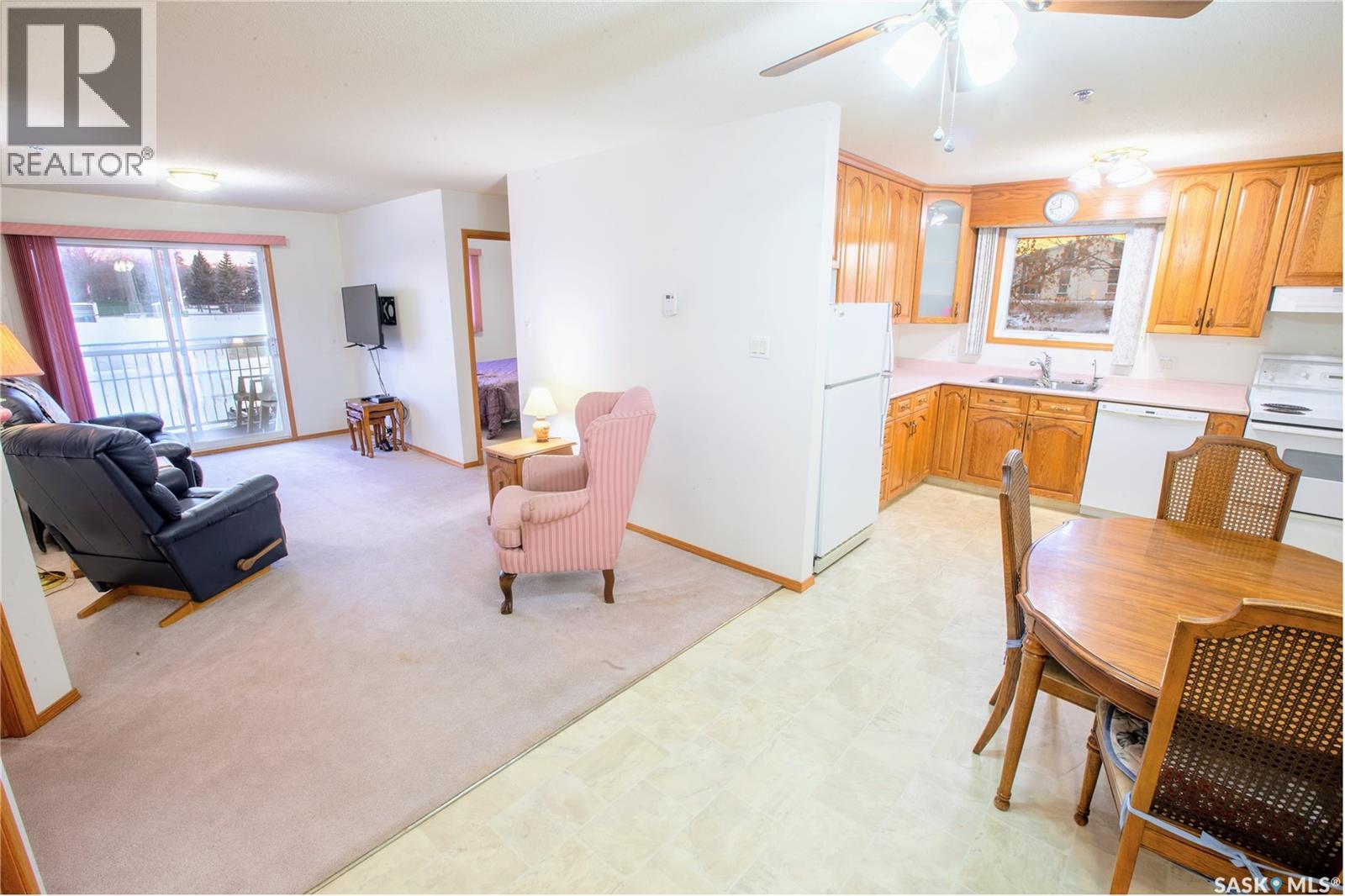 106 - 605 3rd Avenue Ne, Moose Jaw, Saskatchewan  S6H 0L6 - Photo 4 - SK022491