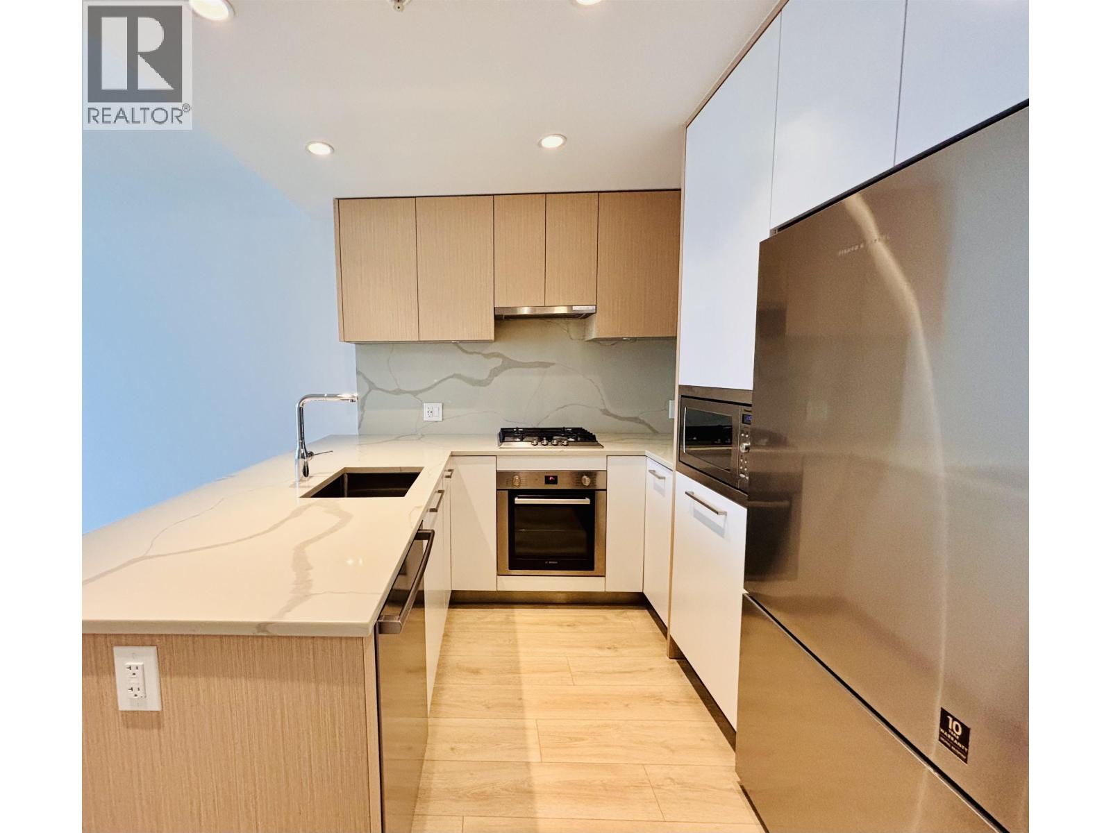 2605 567 Clarke Road, Coquitlam, British Columbia  V3J 0K7 - Photo 6 - R3077471